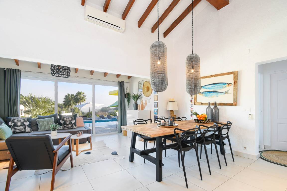 82 M² House ∙ 2 Bedrooms ∙ 4 Guests - Moraira