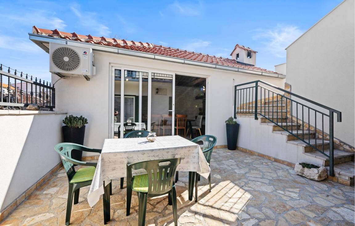 60 M² Apartment ∙ 2 Bedrooms ∙ 4 Guests - Sevid