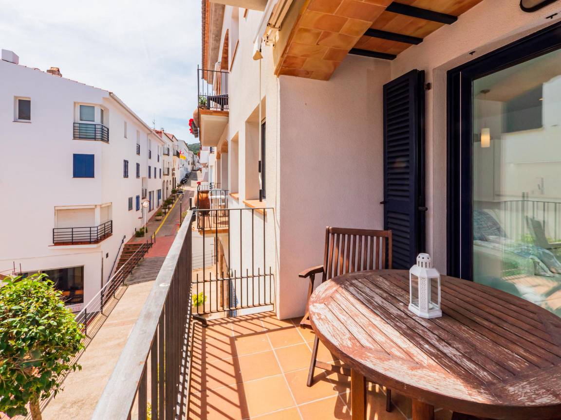 53 M² Apartment ∙ 2 Bedrooms ∙ 4 Guests - Palafrugell