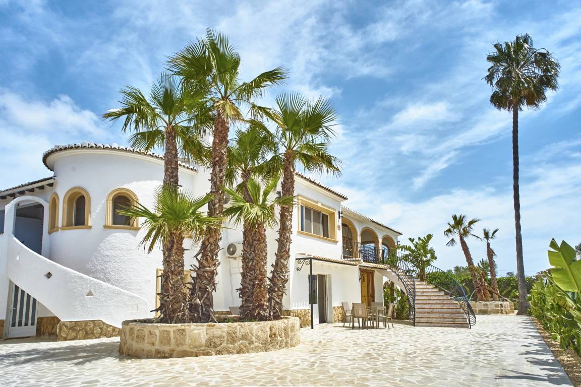 571 m&sup2; Ferienhaus 11 Schlafzimmer 28 G&auml;ste