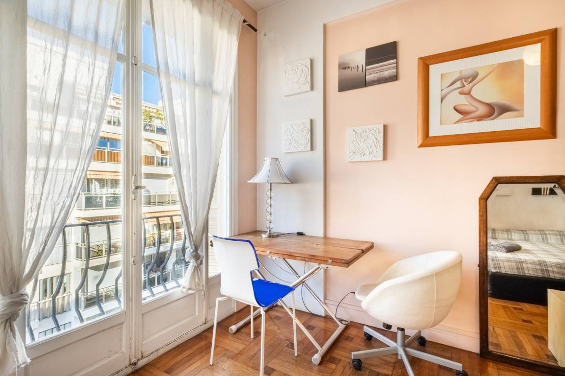 30 M² Studio ∙ 2 Personnes - Nice