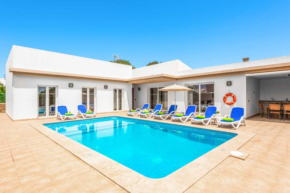 Villa ∙ 4 Schlafzimmer ∙ 8 Gäste - Menorca