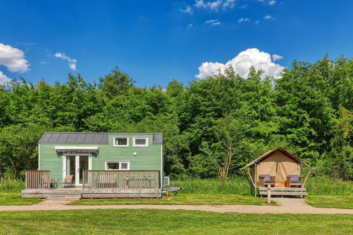 40 M² Chalet ∙ 4 Bedrooms ∙ 8 Guests - Zeewolde