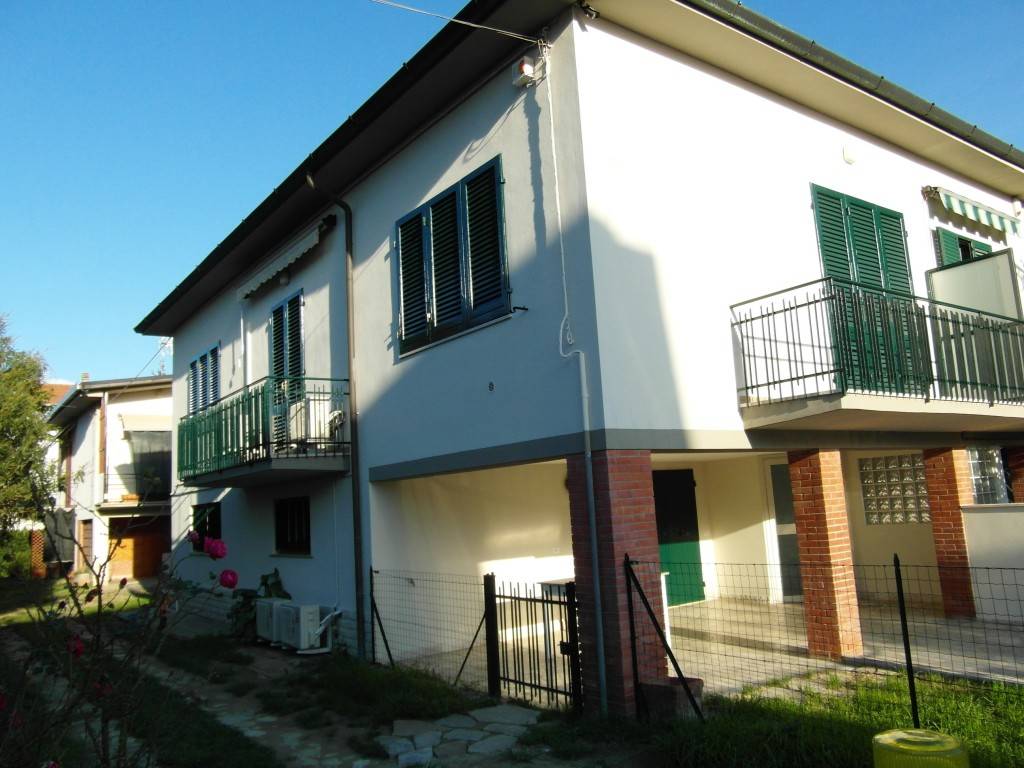 75 M² Maison De Vacances ∙ 2 Chambres ∙ 6 Personnes - San Giuliano Terme