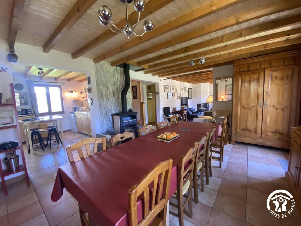 130 m² Gîte ∙ 6 Schlafzimmer ∙ 12 Gäste – Bild 16