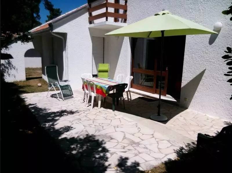 100 M² Ferienhaus ∙ 3 Schlafzimmer ∙ 6 Gäste - Biscarrosse