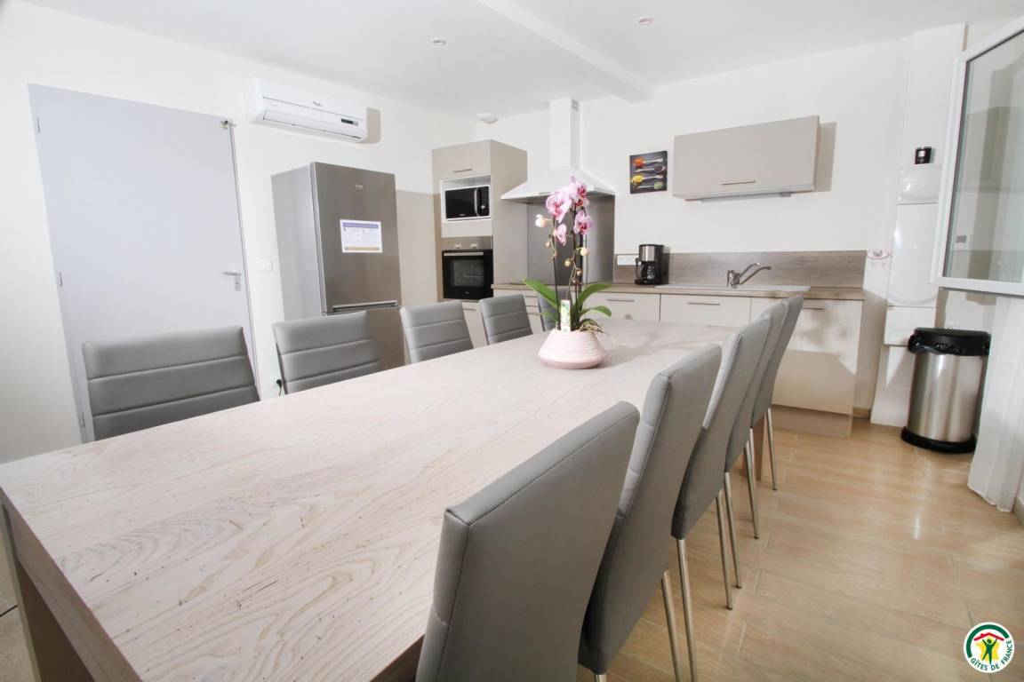 107 M² Gîte ∙ 4 Chambres ∙ 10 Personnes - Saint-Vallier