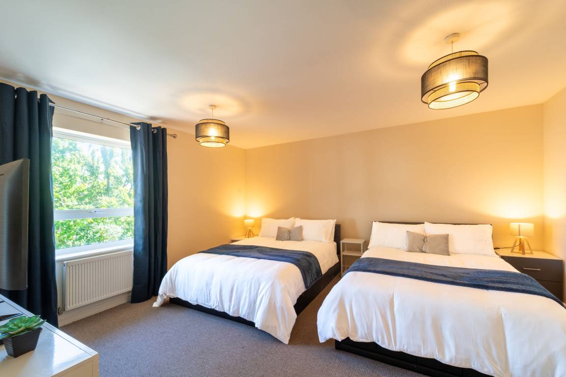 40 M² Maison De Vacances ∙ 2 Chambres ∙ 9 Personnes - Birmingham