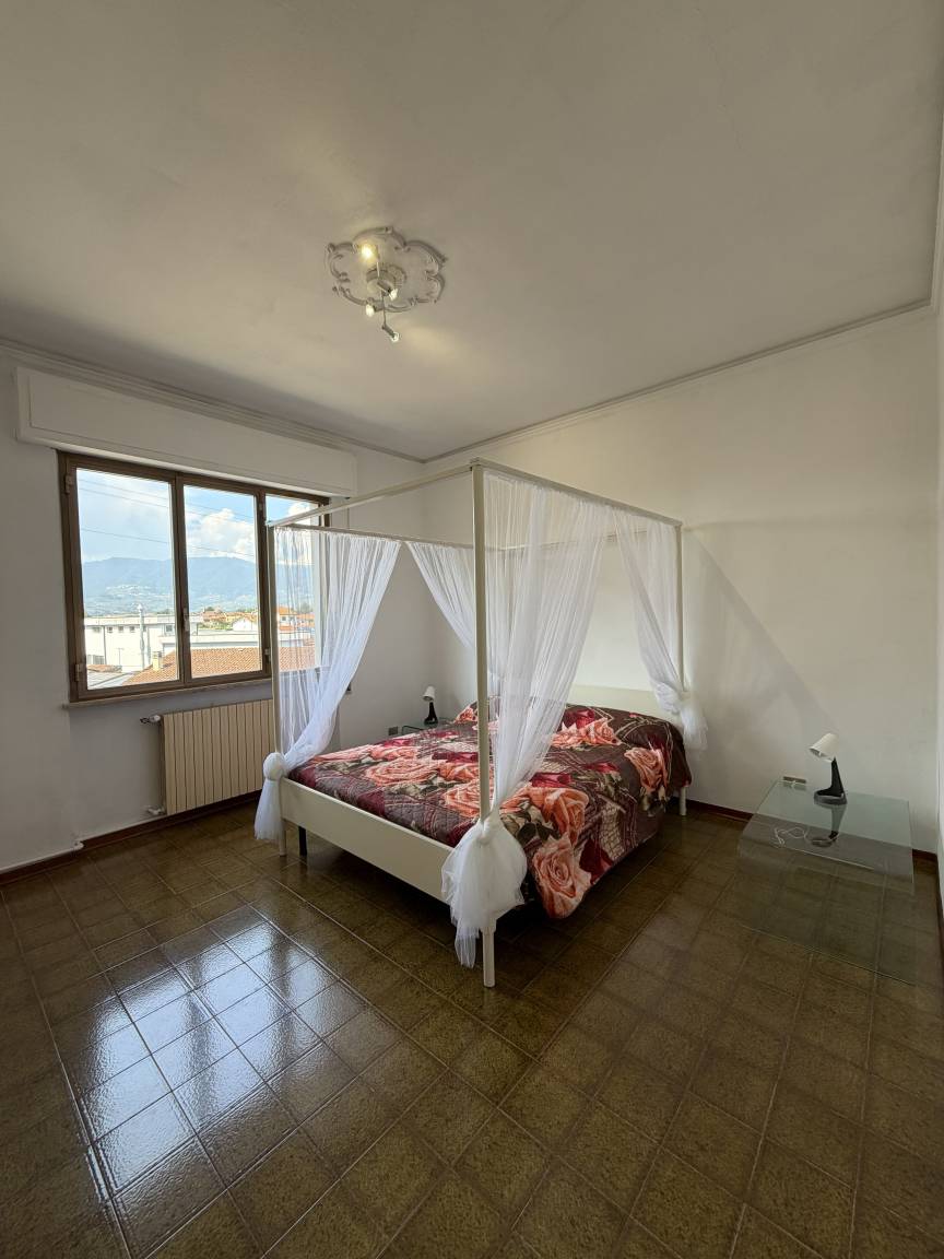 140 M² Huoneisto ∙ 2 Makuuhuonetta ∙ 7 Vierasta - Lucca
