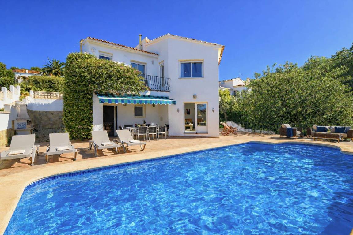 250 M² Huis ∙ 4 Slaapkamers ∙ 8 Gasten - Jávea