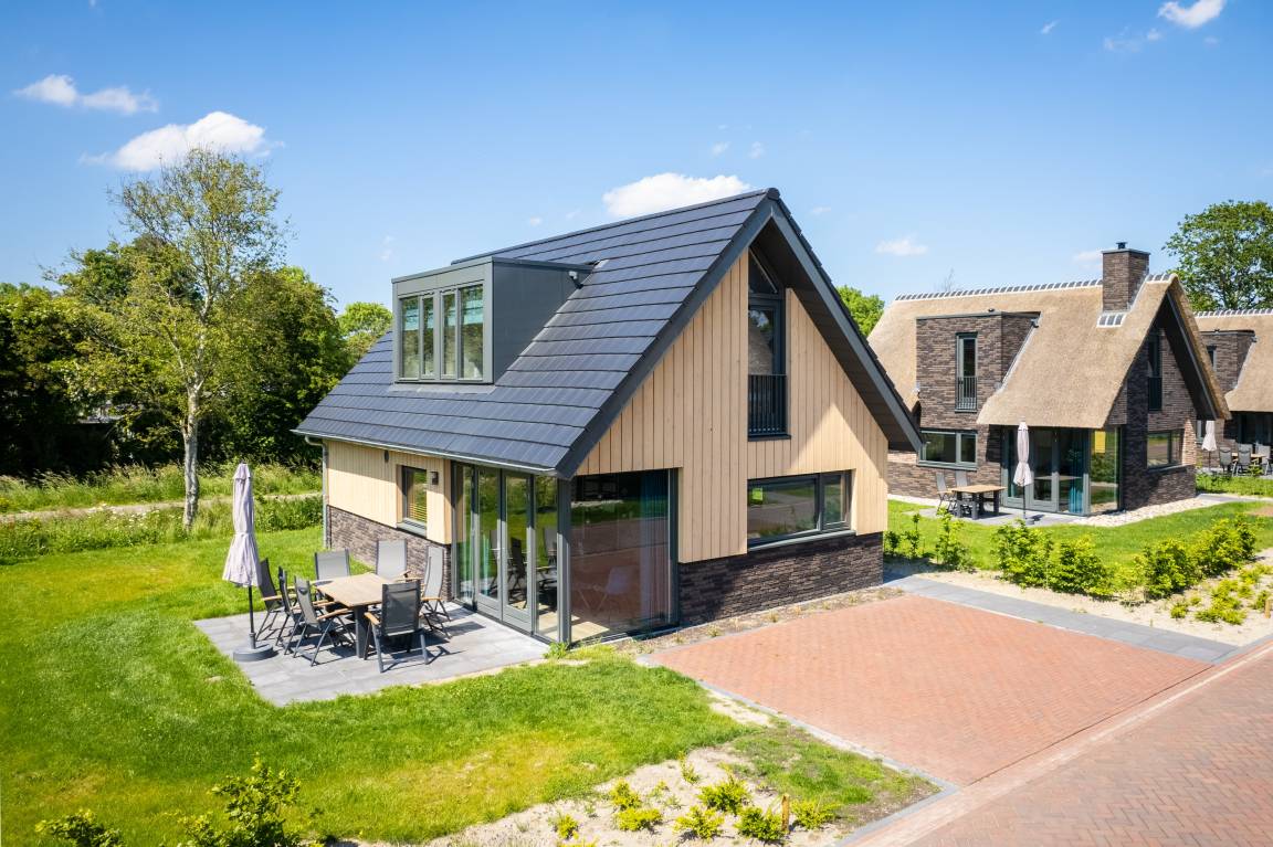 75 M² Bungalow ∙ 3 Bedrooms ∙ 6 Guests - Alkmaar