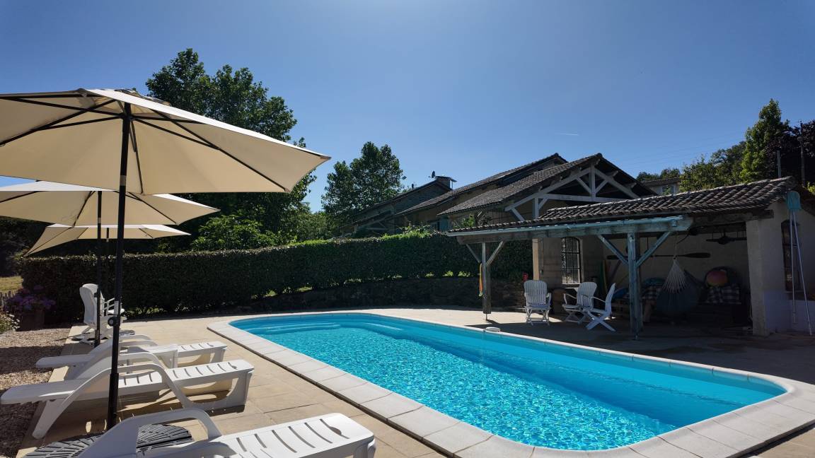 120 M² Ferienhaus ∙ 2 Schlafzimmer ∙ 6 Gäste - Département Charente
