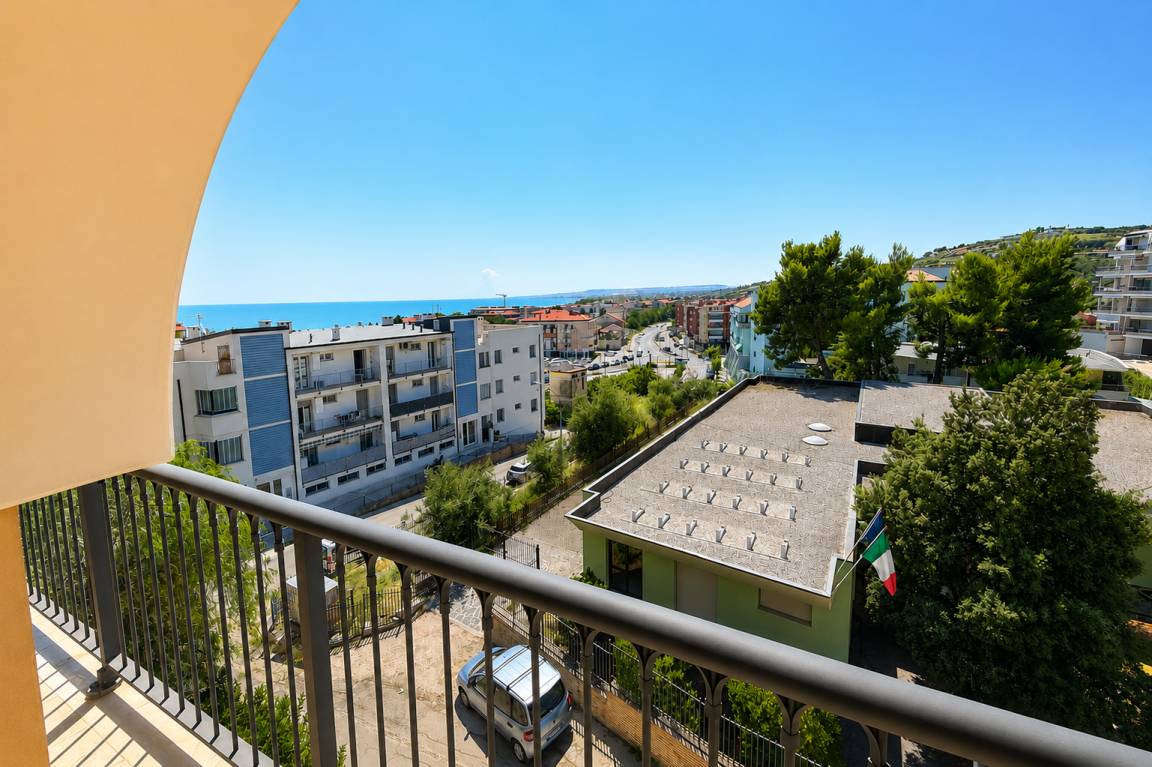 Apartment ∙ 2 Bedrooms ∙ 4 Guests - Vasto