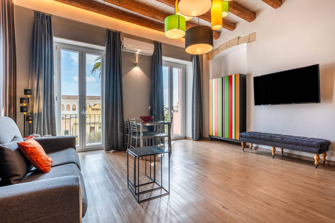 60 M² Apartament ∙ 1 Sypialnia ∙ 2 Gości - Cagliari