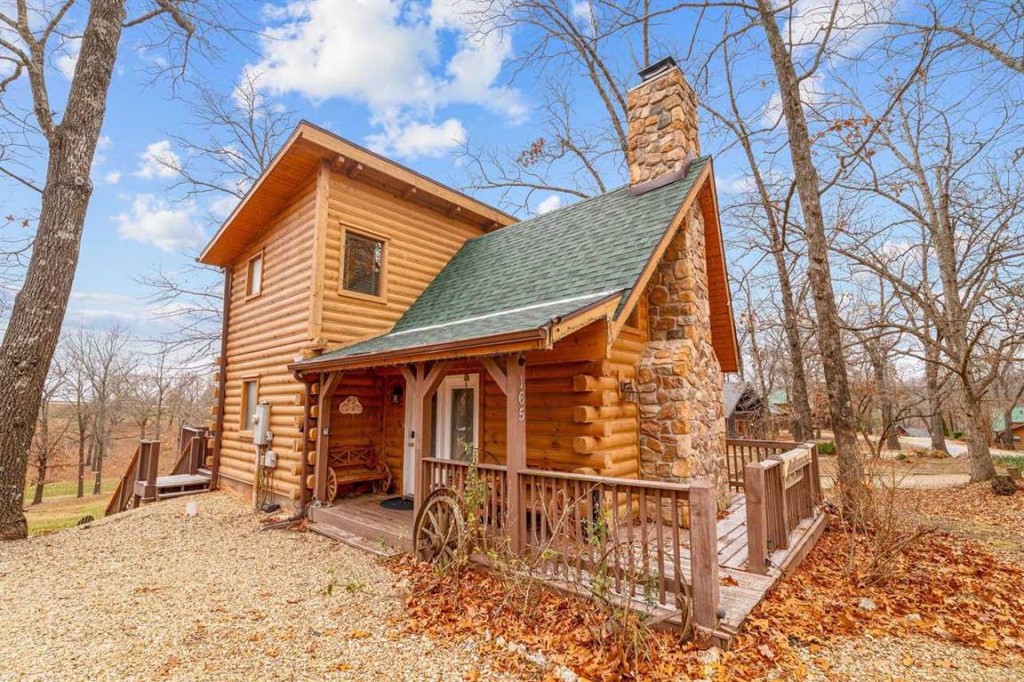 86 M² Cabin ∙ 2 Bedrooms ∙ 4 Guests - Table Rock Lake
