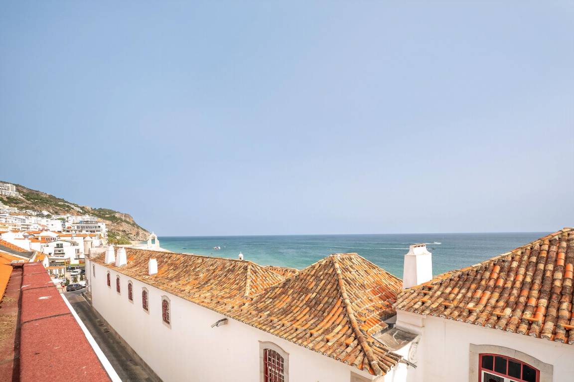 64 M² Ferienwohnung ∙ 3 Schlafzimmer ∙ 6 Gäste - Sesimbra