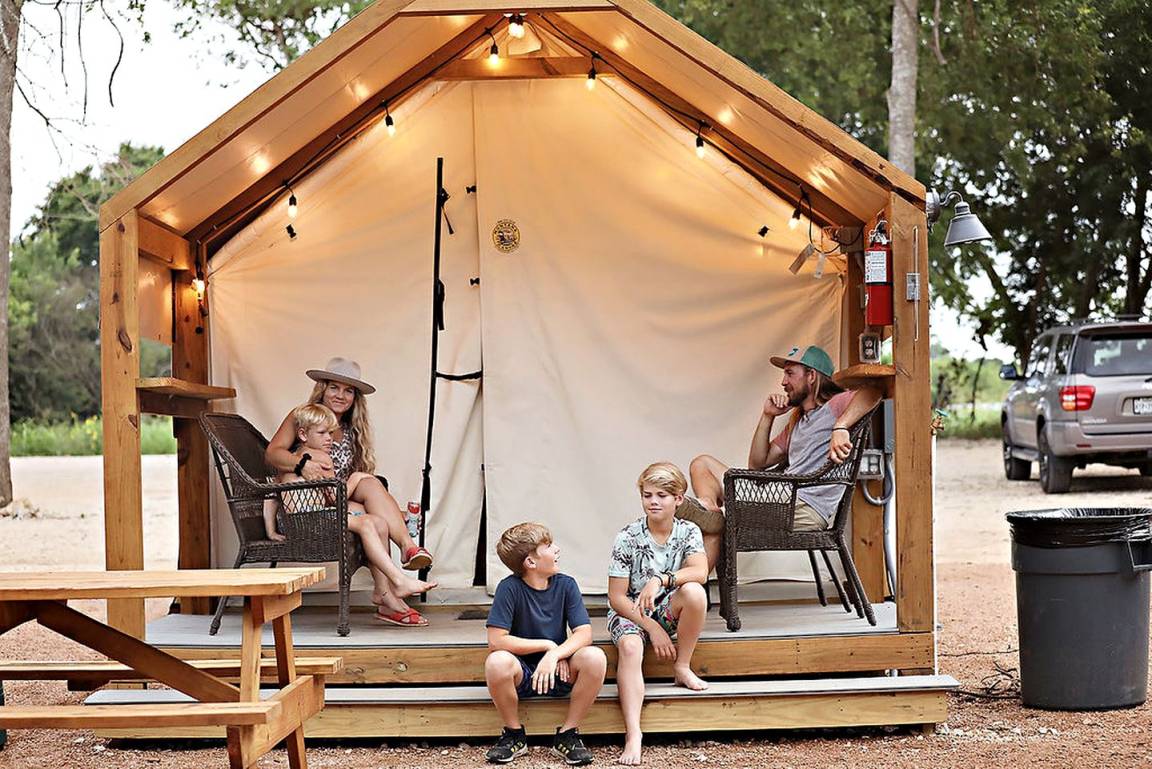 Camping ∙ 1 Bedroom ∙ 4 Guests - テキサス州
