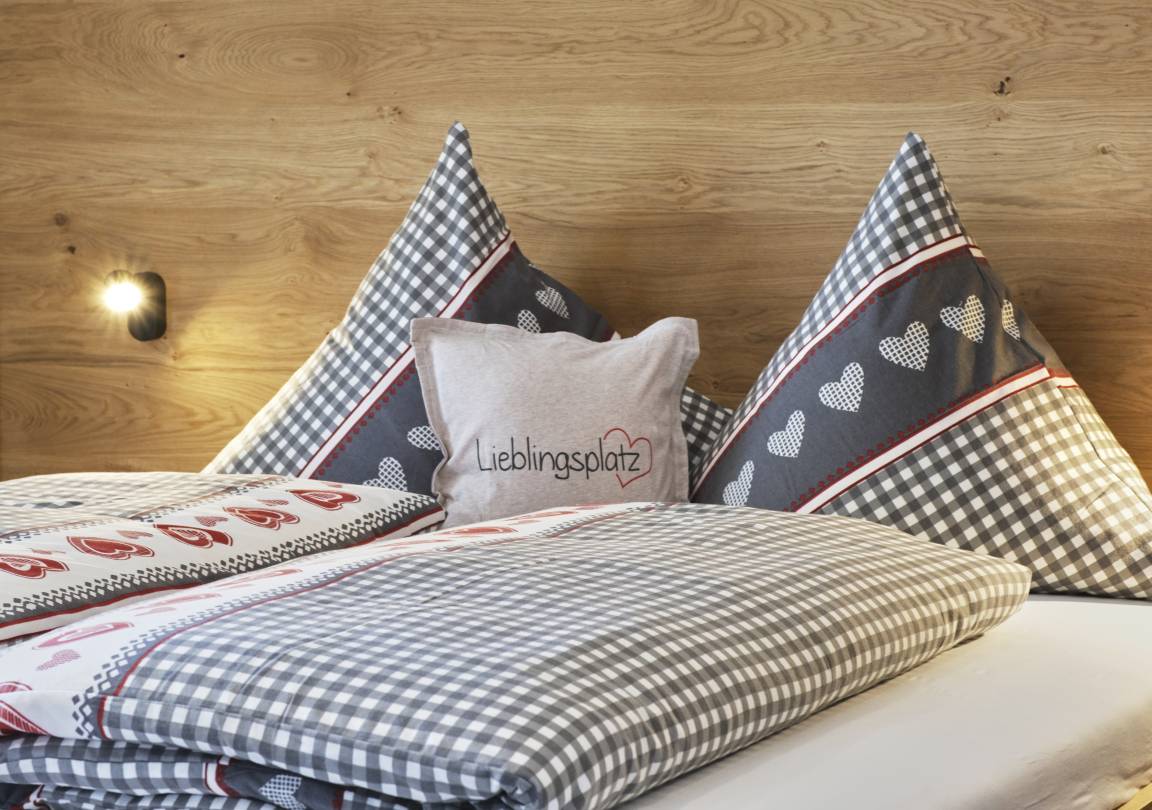 80 M² Ferienwohnung ∙ 2 Schlafzimmer ∙ 4 Gäste - Illmensee