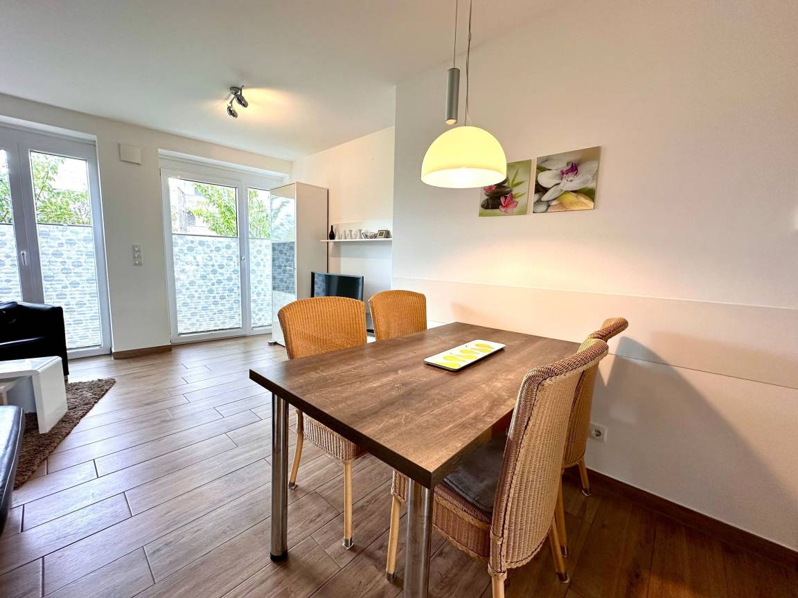 75 m² Ferienwohnung ∙ 1 Schlafzimmer ∙ 3 Gäste – Bild 4
