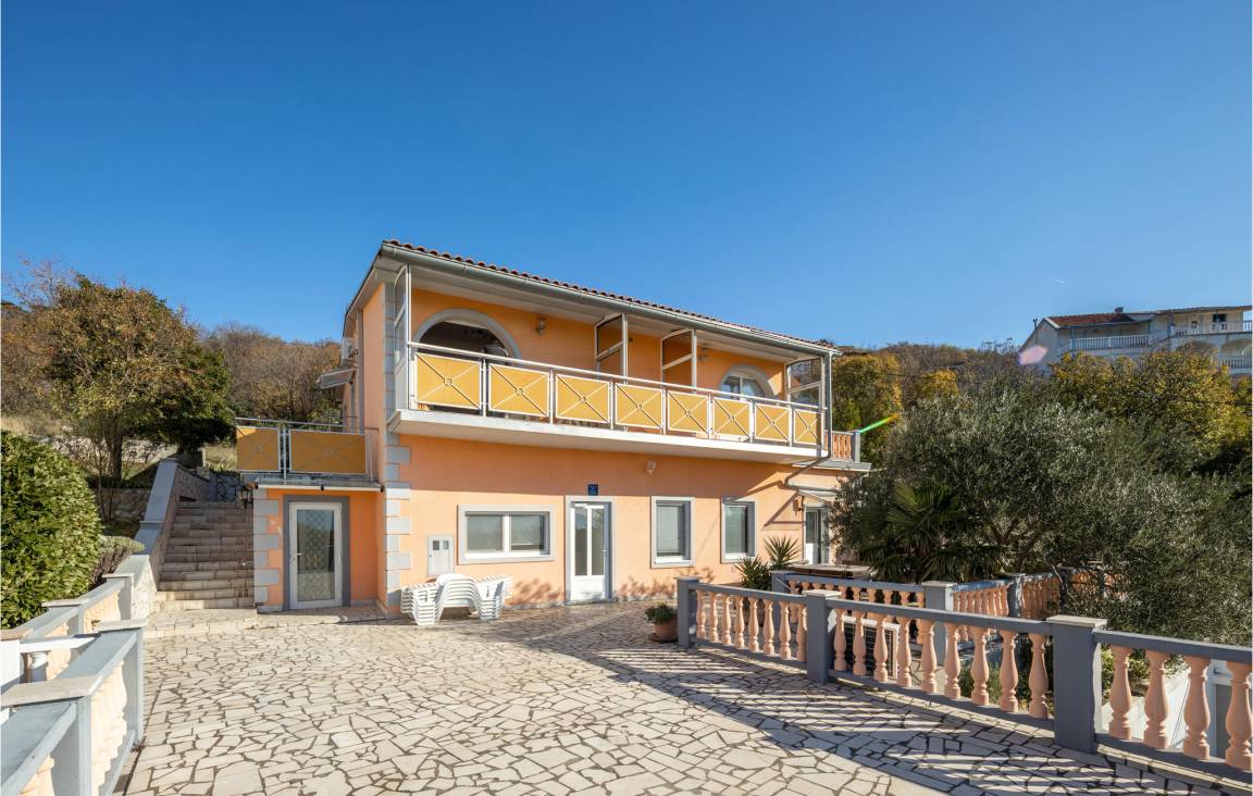 198 M² Ferienhaus ∙ 7 Schlafzimmer ∙ 14 Gäste - Novi Vinodolski