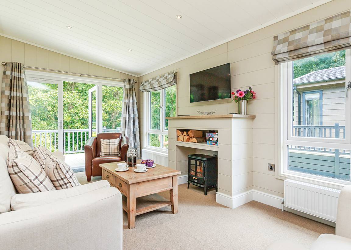Chalet ∙ 2 Bedrooms ∙ 4 Guests - Bath