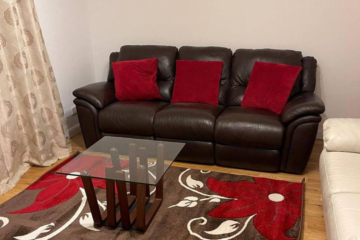 75 M² Apartment ∙ 2 Bedrooms ∙ 4 Guests - Aberdeen