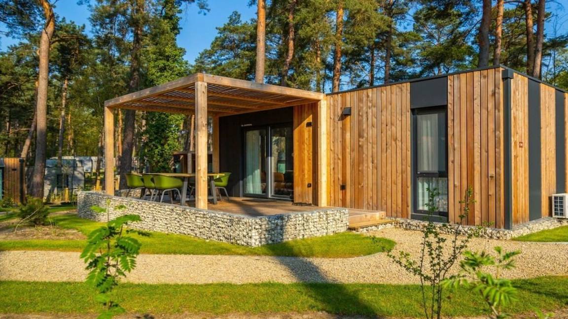 85 M² Casa ∙ 3 Habitaciones ∙ 6 Huéspedes - Genk