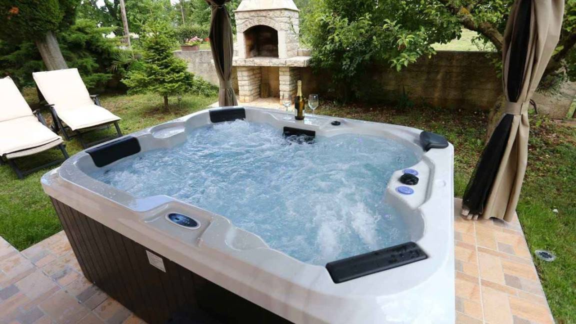 100 M² Appartamento Vacanza ∙ 3 Camere Da Letto ∙ 5 Ospiti - Valle