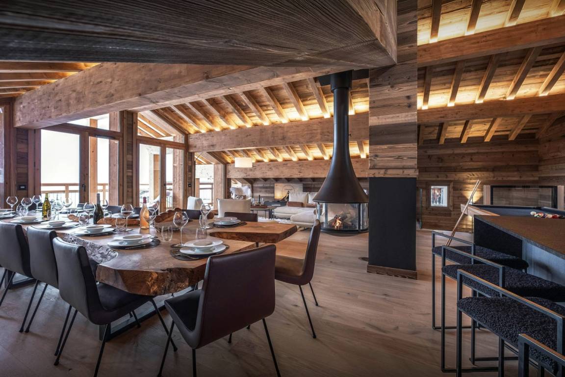230 M² Chalet ∙ 5 Slaapkamers ∙ 13 Gasten - Méribel