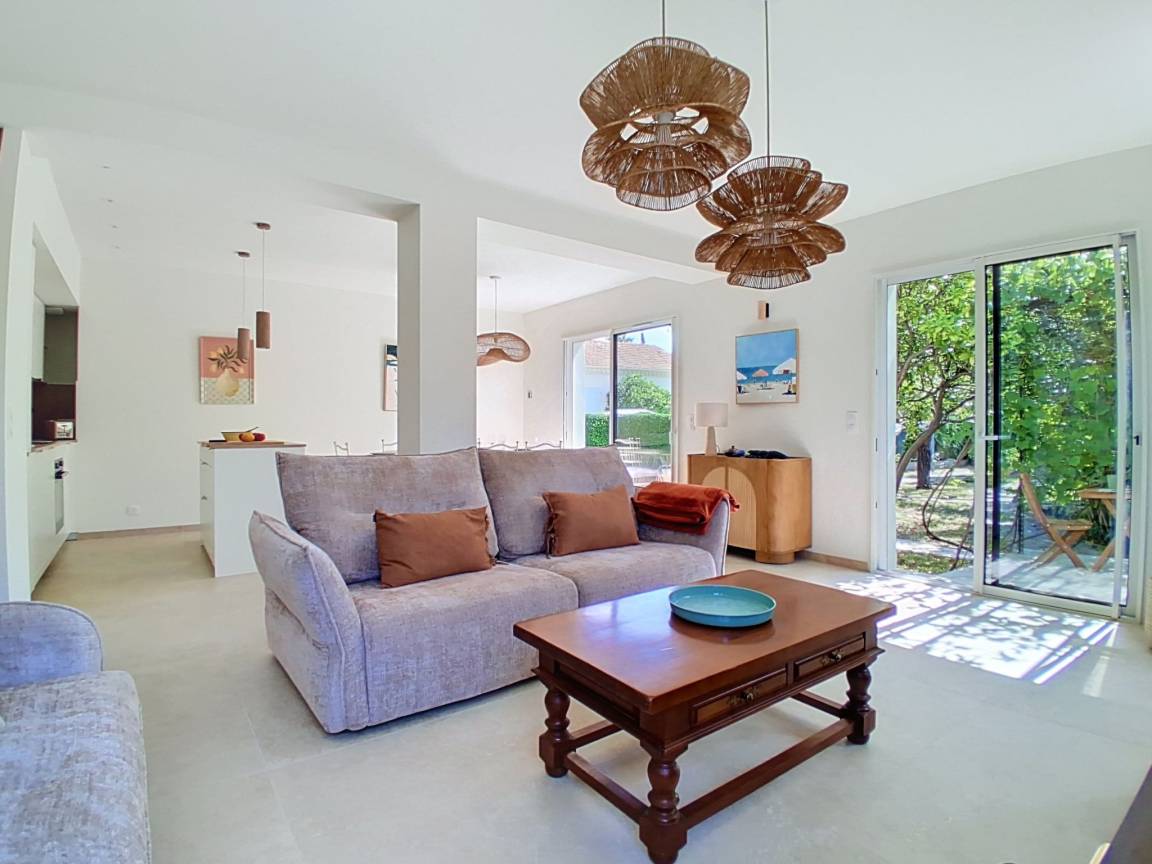 90 M² Casa ∙ 2 Habitaciones ∙ 6 Huéspedes - Golfe-Juan