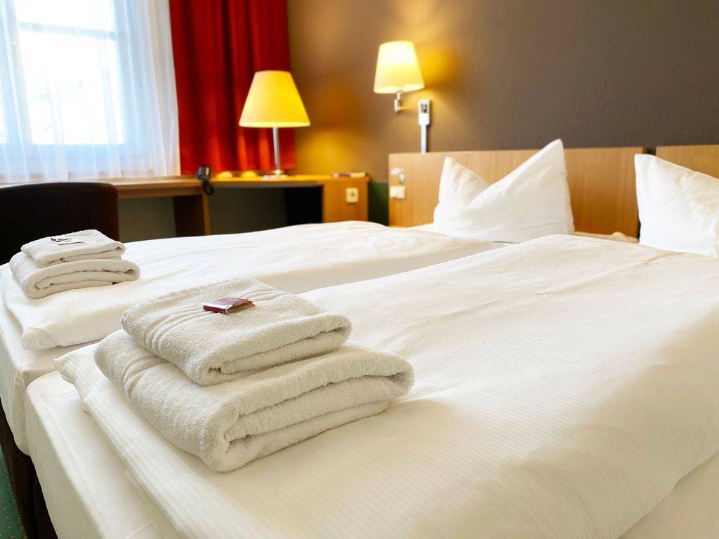 18 M² Hotel ∙ 1 Schlafzimmer ∙ 2 Gäste - Lutherstadt Wittenberg