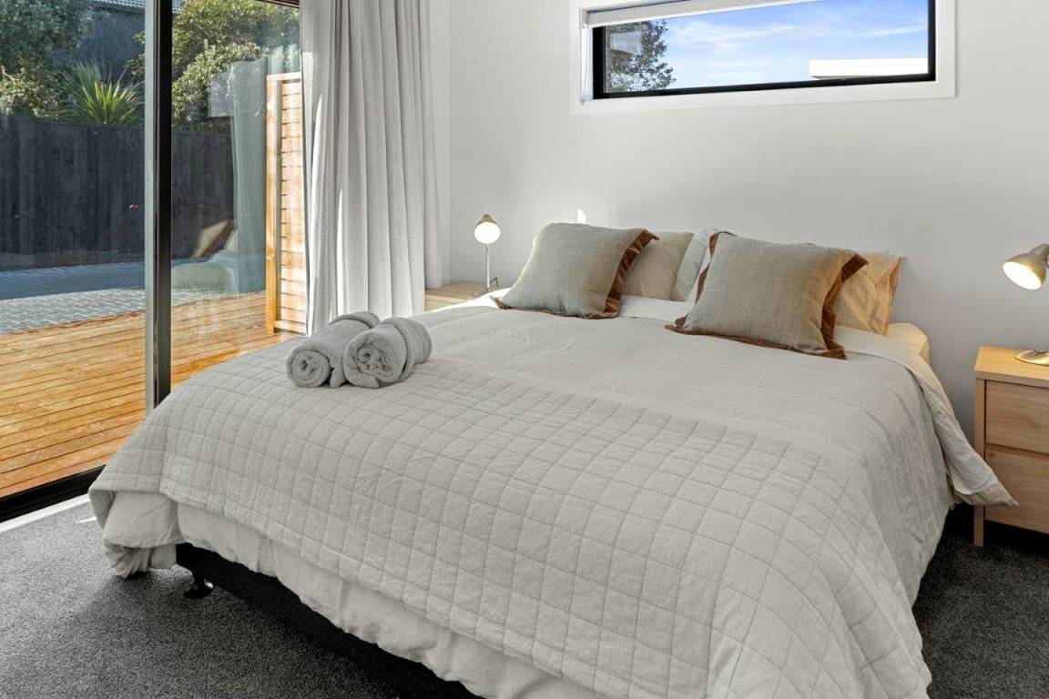 House ∙ 3 Bedrooms ∙ 8 Guests 4