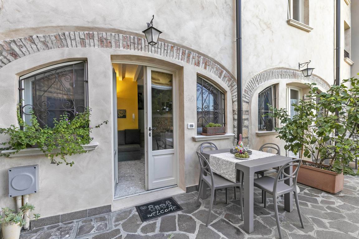 50 M² Appartement ∙ 1 Chambre ∙ 5 Personnes - Salò