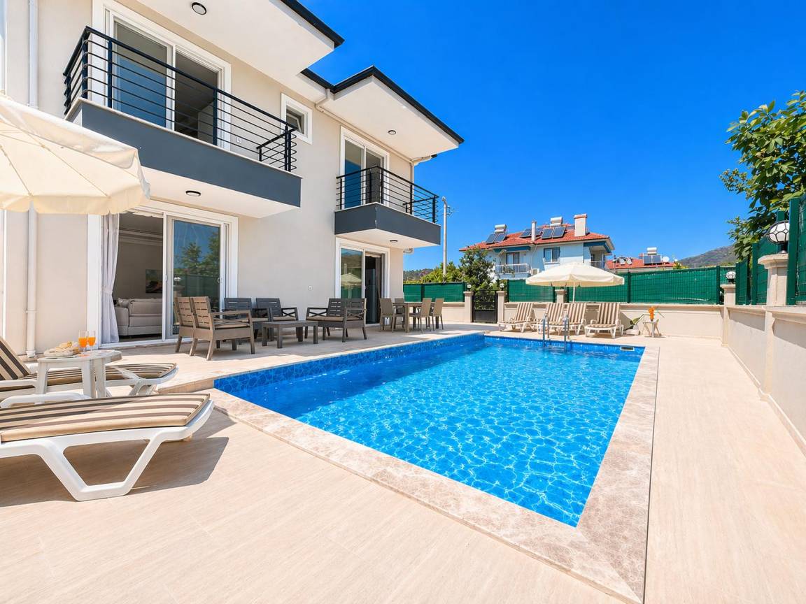 220 M² Villa ∙ 5 Bedrooms ∙ 9 Guests - Dalaman