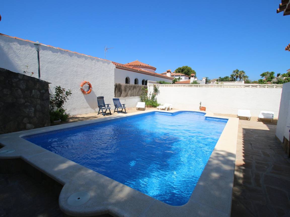 150 M² Vivenda ∙ 3 Quartos ∙ 8 Hóspedes - Miami Playa
