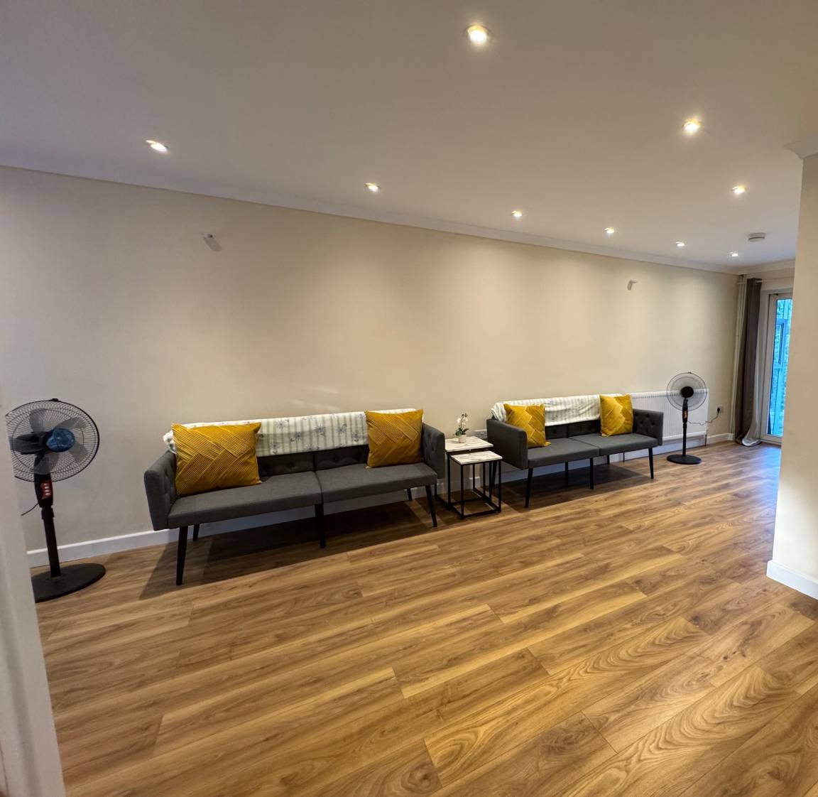 85 M² Casa ∙ 3 Habitaciones ∙ 7 Huéspedes - Watford