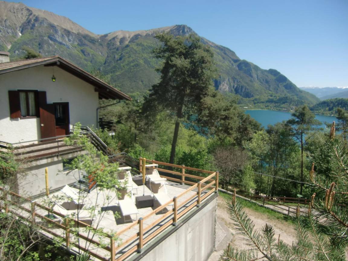 75 M² Appartement ∙ 2 Chambres ∙ 5 Personnes - Limone Sul Garda