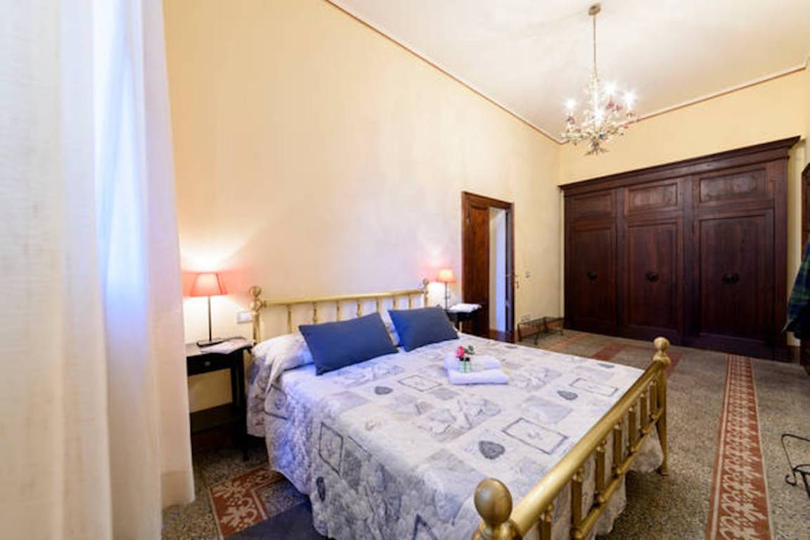 180 M² Chambre Privée ∙ 1 Chambre ∙ 1 Personne - Sienne