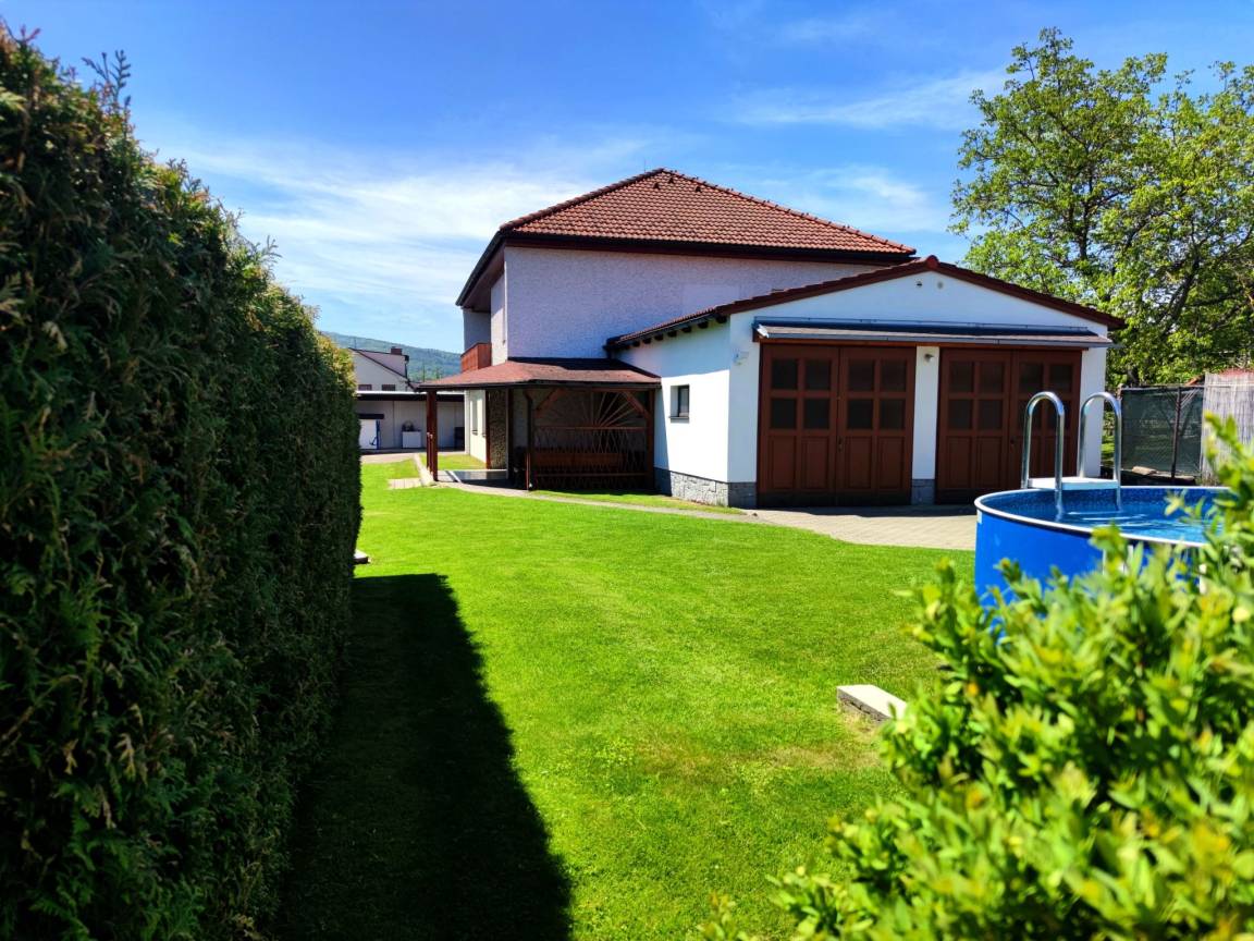 150 M² Ferienhaus ∙ 4 Schlafzimmer ∙ 8 Gäste - Český Krumlov