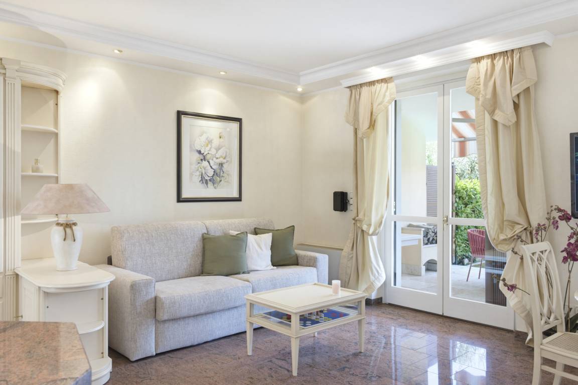 85 M² Apartamento ∙ 2 Habitaciones ∙ 6 Huéspedes - Lazise