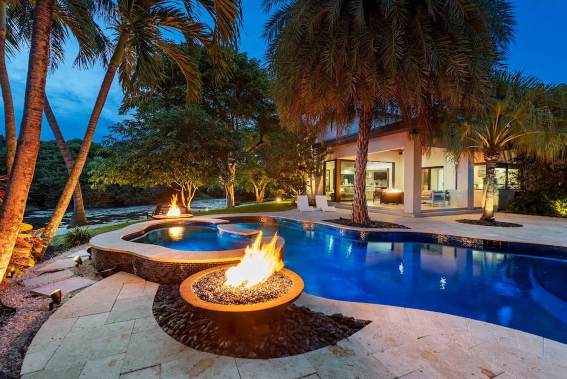 Villa ∙ 4 Schlafzimmer ∙ 10 Gäste - Fort Lauderdale, FL