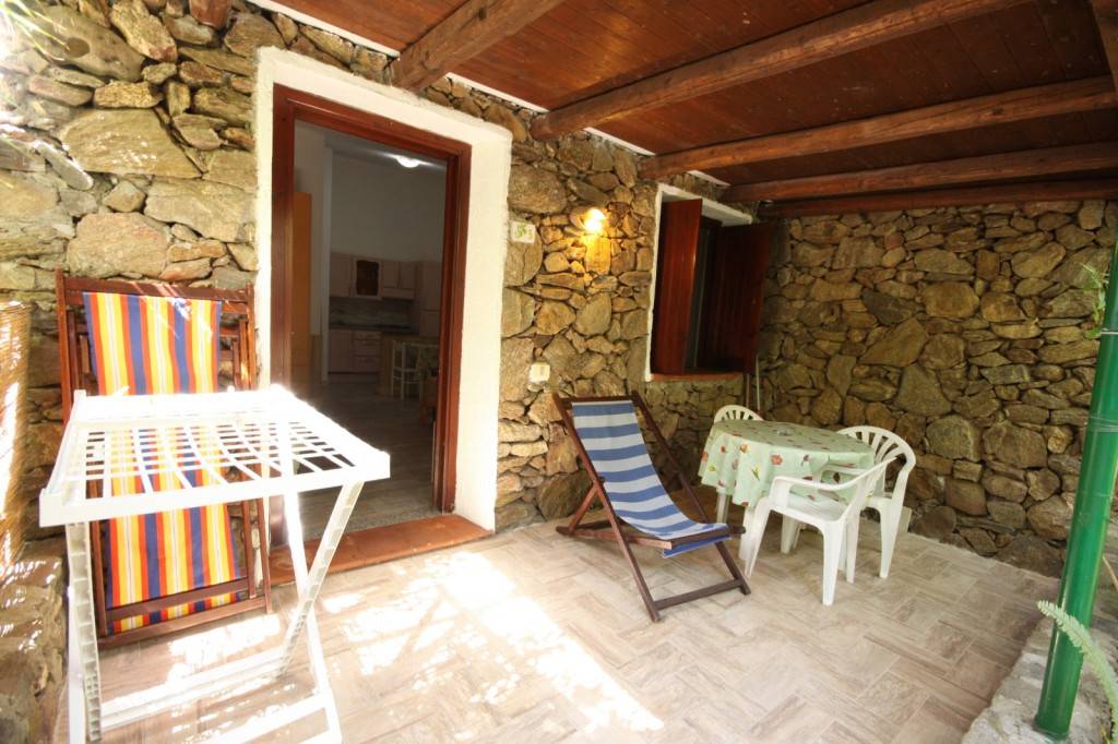 30 M² Appartamento Vacanza ∙ 1 Camera Da Letto ∙ 3 Ospiti - Budoni