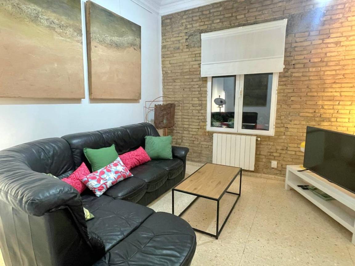 110 M² Apartamento ∙ 2 Habitaciones ∙ 5 Huéspedes - Valencia