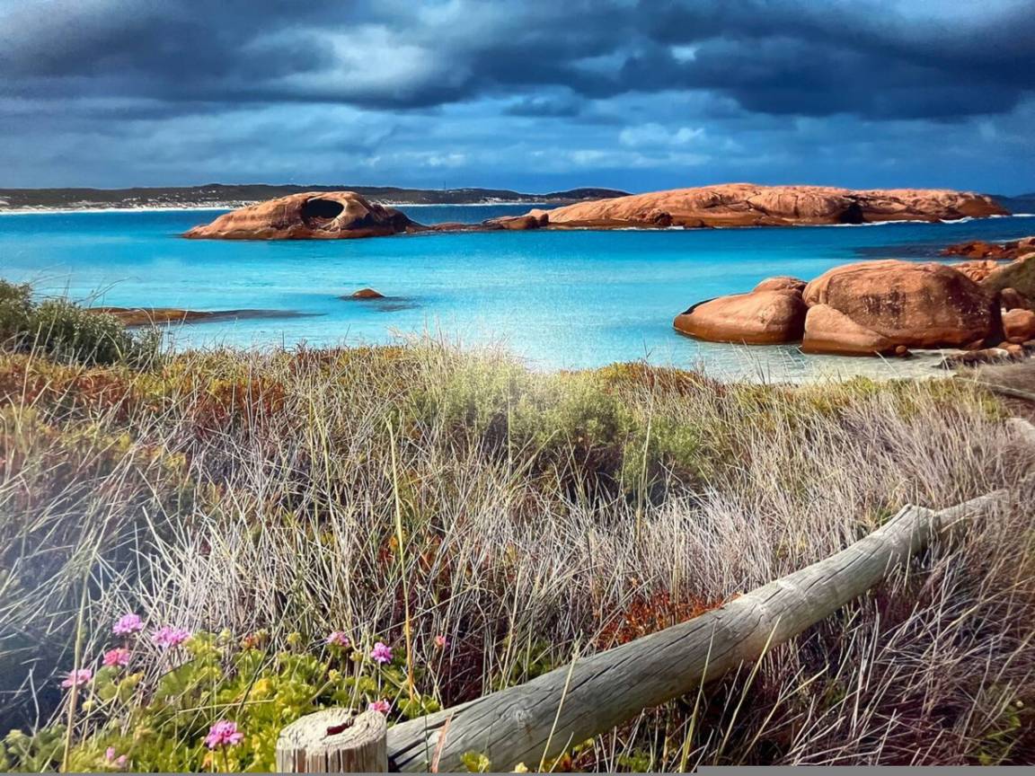Apartment ∙ 3 Bedrooms ∙ 6 Guests - Esperance