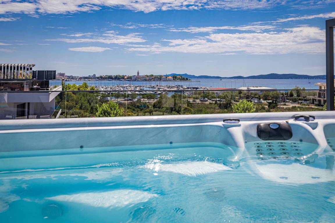 120 M² Apartment ∙ 3 Bedrooms ∙ 6 Guests - Zadar