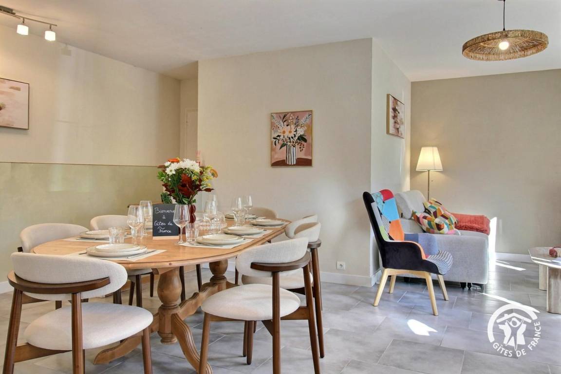 160 m&sup2; G&icirc;te 4 Schlafzimmer 8 G&auml;ste