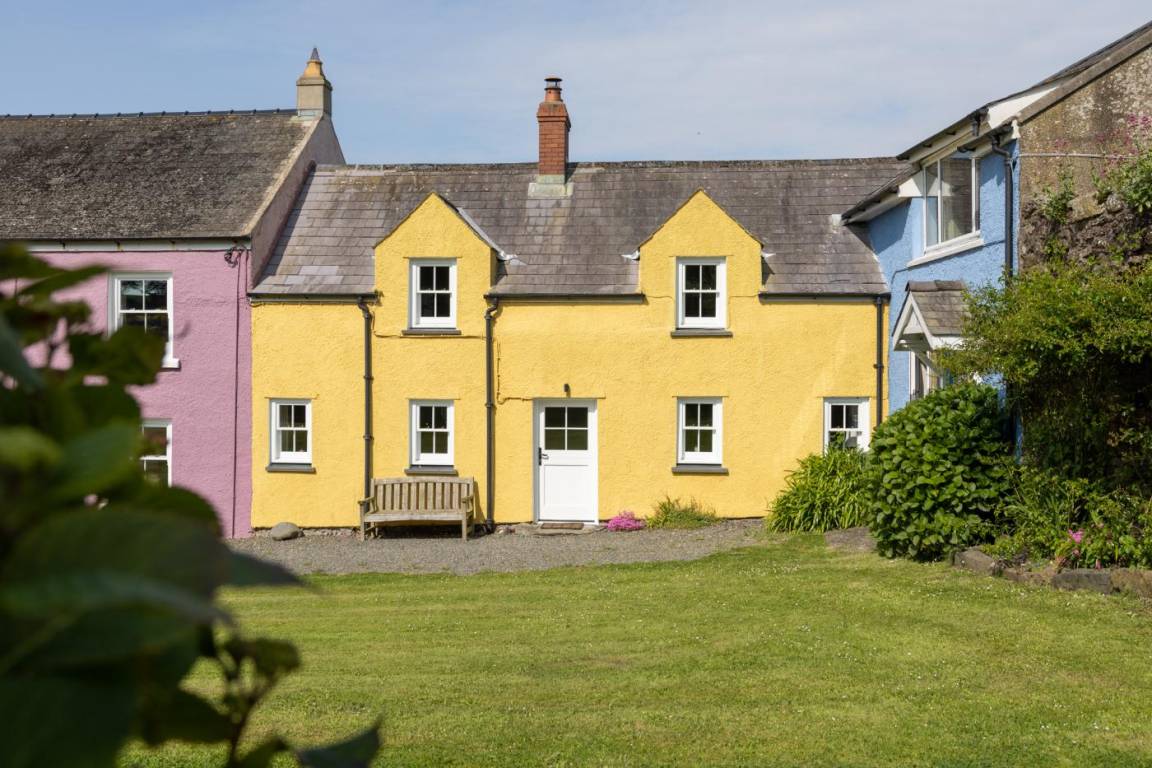 Cottage ∙ 2 Bedrooms ∙ 4 Guests - Little Haven
