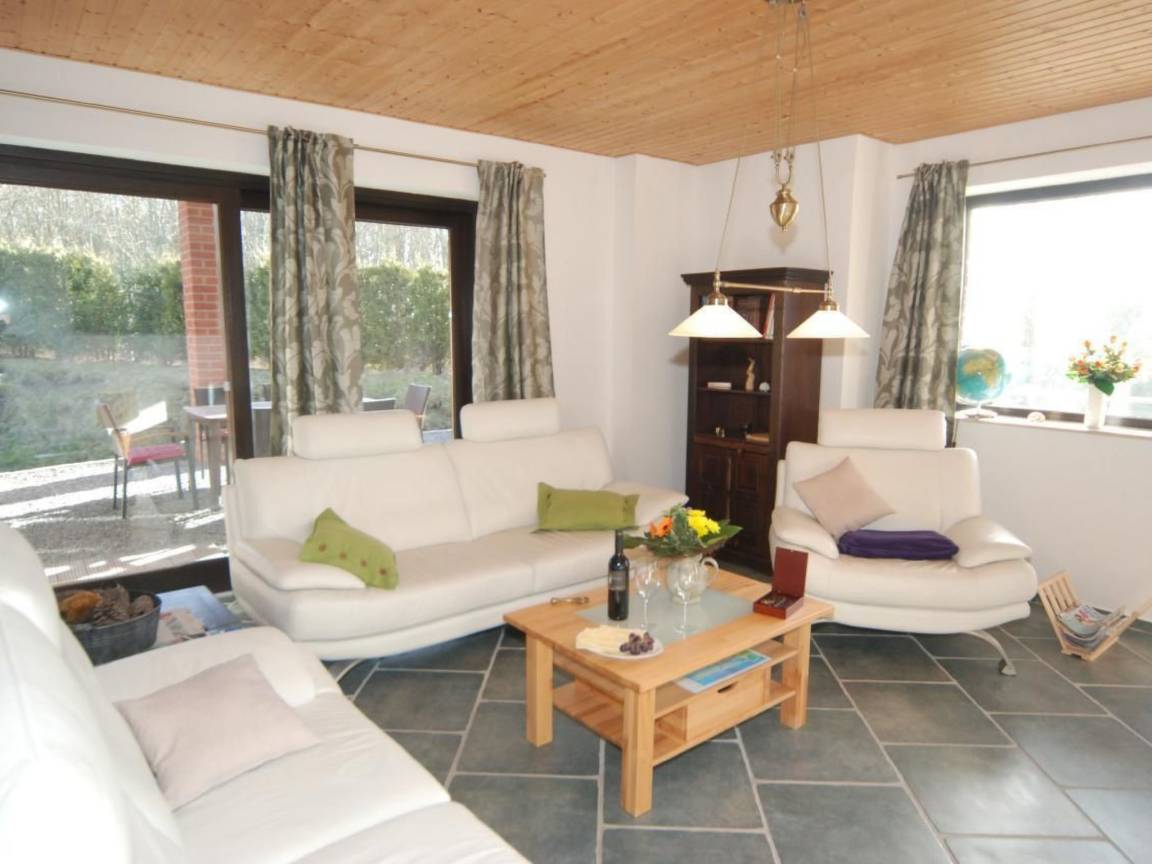 175 M² Apartamento ∙ 2 Habitaciones ∙ 4 Huéspedes - Heiligenhafen