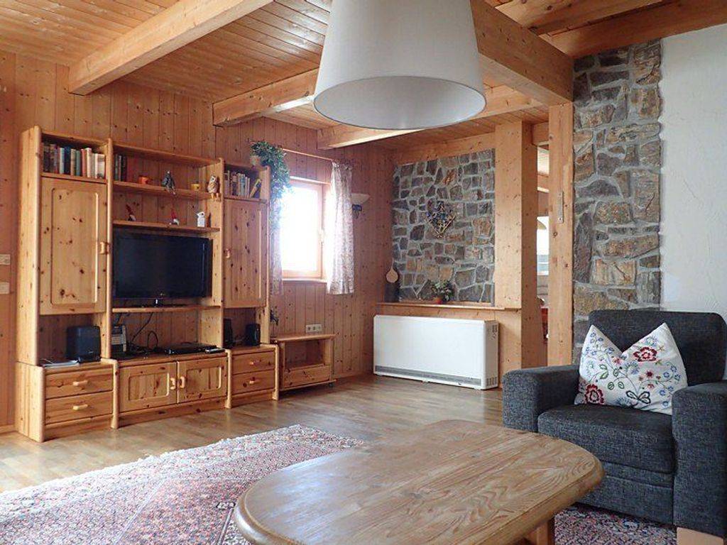 90 M² House ∙ 2 Bedrooms ∙ 6 Guests - Bavaria