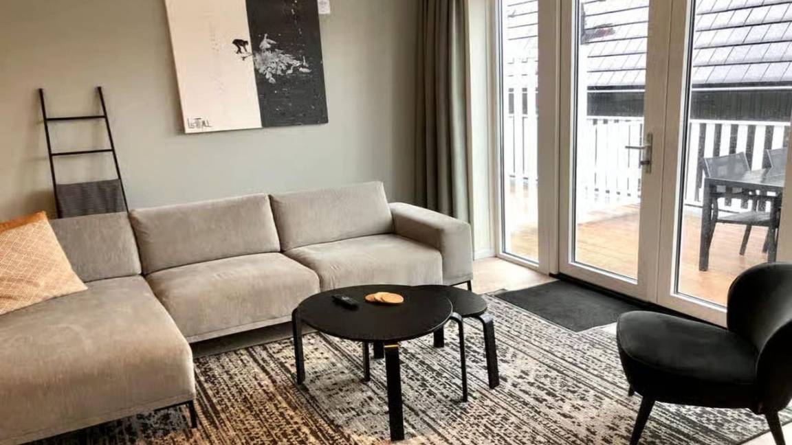 100 M² Appartement ∙ 2 Chambres ∙ 4 Personnes - Dombourg